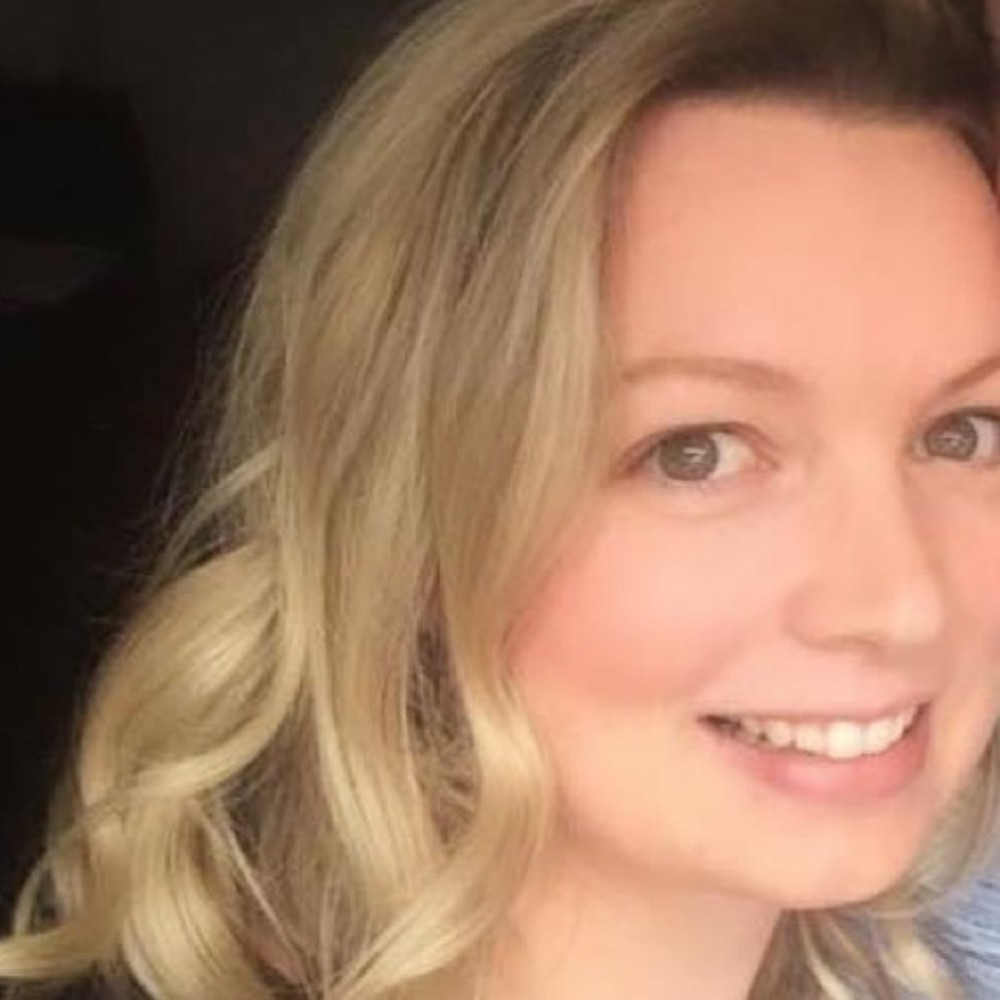 Meet your Posher, Constance